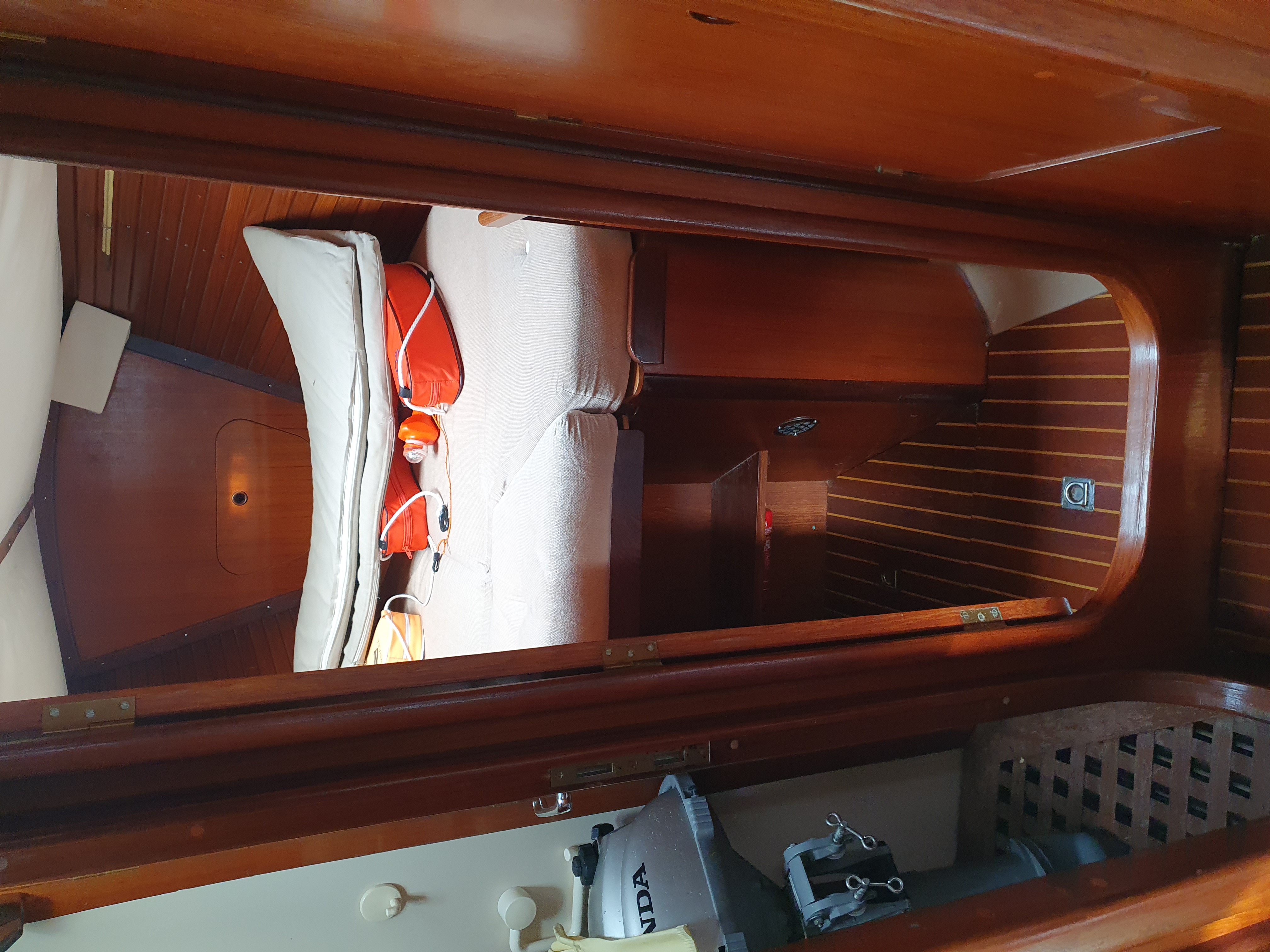 slider 31 Beneteau First 435